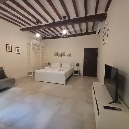 דירה Pinzochere 16 N