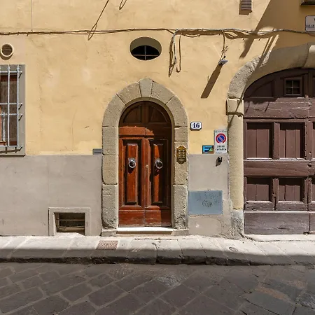 Pinzochere 16 N * פירנצה