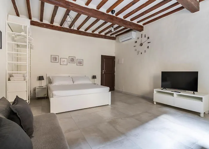 Pinzochere 16 N Apartament *