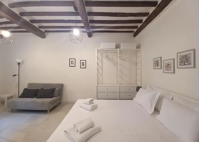 Apartament Pinzochere 16 N